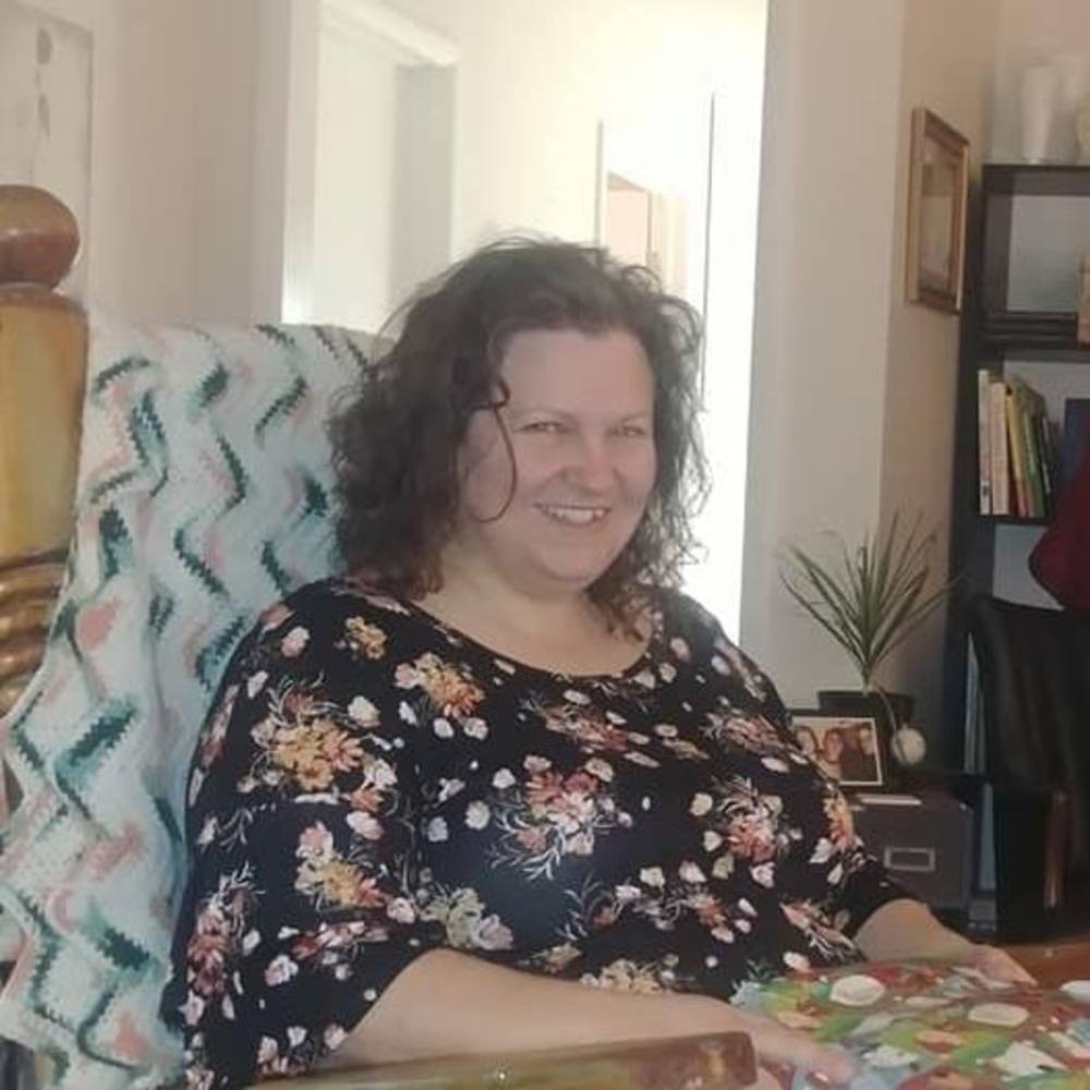 Meet your Posher, Bobbi